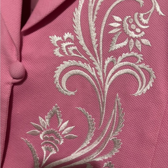 Bob Mackie Pink Blazer with Intricate White Design - Picture 3 of 13